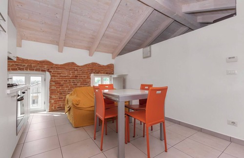 Pollenzo Apartment | House of Pollenzo, Roman gate connecting the Langhe to the Roero region