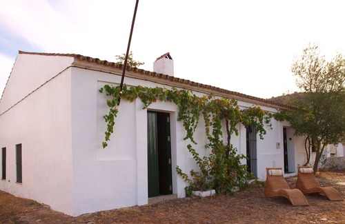 El Granado Cottage | House of the Engineer (4 rooms, 8 Guests)