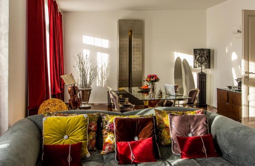 Leopoldstadt Hotel | House of Time - Fancy Suites