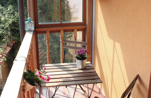 Muros de Nalon House | House on the beach, ideal for families with garden and private parking.