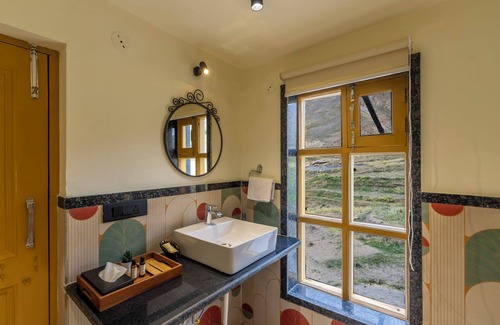 Spiti Hotel | House on the Clouds