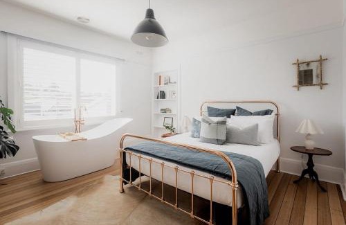 West Hobart House | House on The Hill