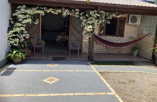 Lagoa da Conceicao House | House on the lagoon with 2 bedrooms, 2 bathrooms, internet, 300m from the beach.