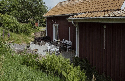 Skillingaryd Cottage | House on top of småland, close to Isaberg