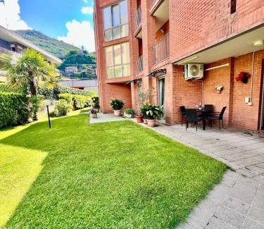 Bellano Apartment | house prua a step from the lake