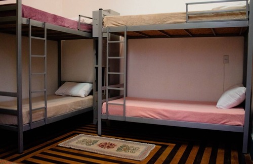 Catete Cabin | House renovated in the 1920s in Catete - RJ for hosting groups