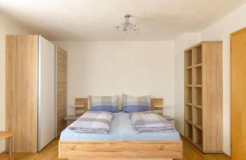 Flirsch Apartment | House Schimpfößl - Holiday apartment Schimpfößl