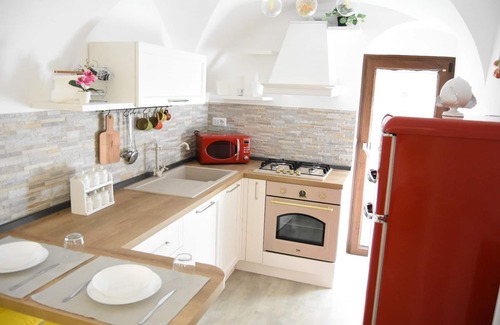 Old Town Cisternino House | House The Garden in the Borgo