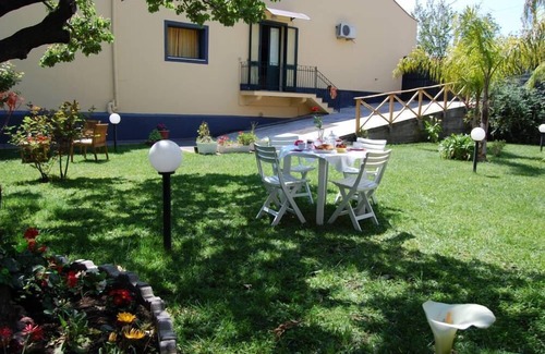 San Giovanni Montebello House | House/Villa - Giarre