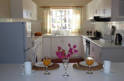 Tulbagh House | House with 3 double rooms en-suite