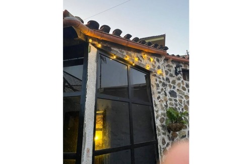 El Tanque Cottage | House with barbecue in front of Teide