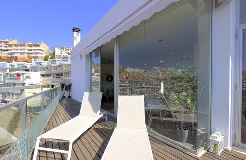 Faro de Cullera House | House with Character in Cullera