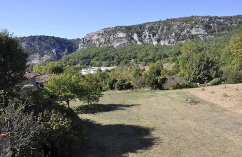 Quinson House | House with garden and terrace in the Gorges du Verdon