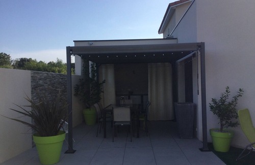 Cournonterral Apartment | House with garden, walking trails Between land and sea 20 minutes,