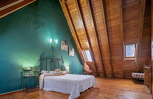 Vielha e Mijaran Villa | House with garden in Vielha