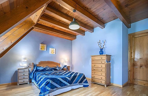 Vielha e Mijaran Villa | House with garden in Vielha