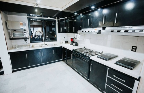 Acapulco House | House with spectacular bay views