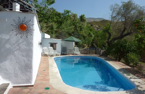 Orgiva Cottage | House with Pool, 5 Min Walk To Town, Air-con, Wifi