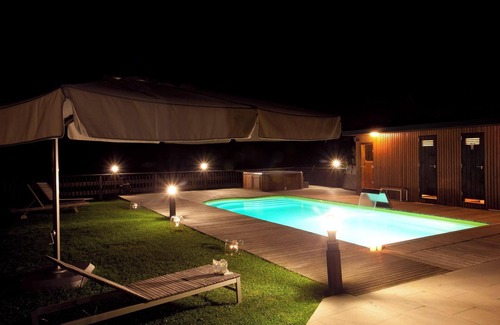 Ea Cottage | House with pool 8 minutes from the beach, free wifi