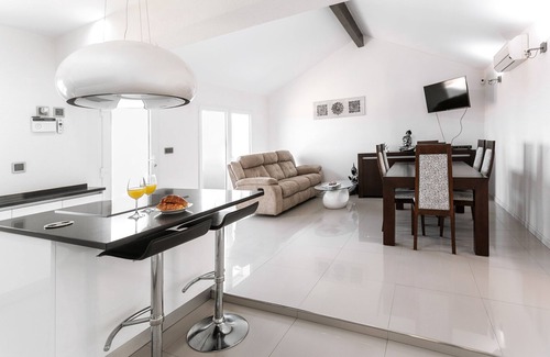 Bombarral House | House with pool and 2 bedrooms