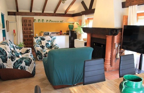 Segura de la Sierra Cottage | House with pool, garden, incredible views and well located.