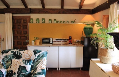 Segura de la Sierra Cottage | House with pool, garden, incredible views and well located.