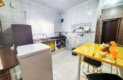 Balneario Umurama House | House with pool near waterfall