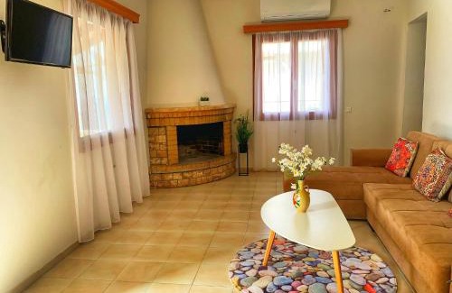 Evrostina House | house with sea and mountain view