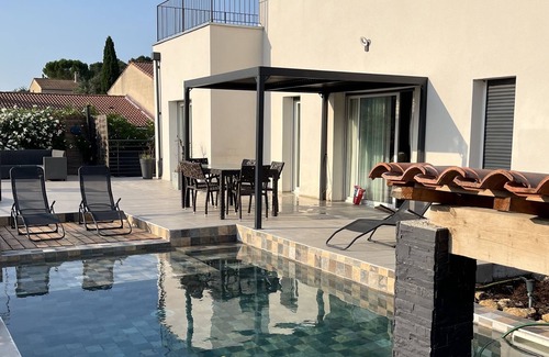 Bagnols-sur-Ceze House | house with swimming pool