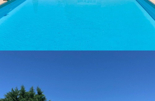 Cleon-d'Andran House | House with swimming pool in drome Provençale - gîte de Fragene