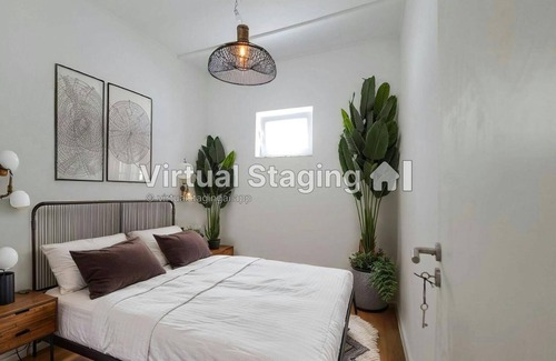 Lisbon Old Town House | House with terrace in Historical Village