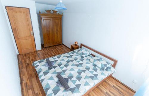 Cisnadioara House | House Yvonne Camping Ananas Cisnadioara