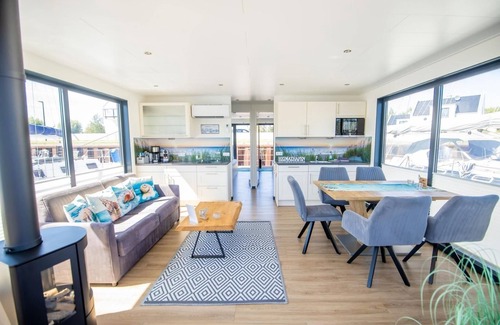 Peenemuende Apartment | Houseboat for 4 guests with 45m² in Peenemünde (251103)