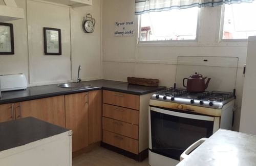Kariba Apartment | Houseboat with aircon and splash pool - 2128