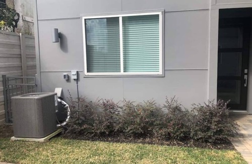 East Downtown Houston House | Houston Private Suite Located East Downtown