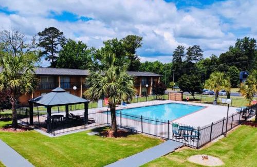 Athens Hotel | Howard Johnson by Wyndham Athens