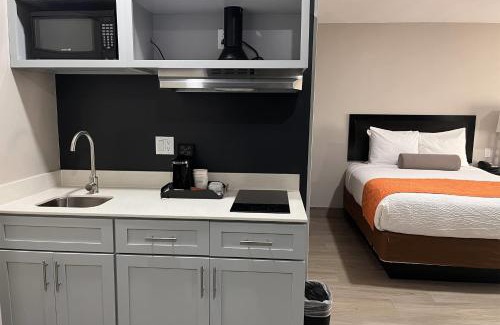 Flagstaff Hotel | Howard Johnson by Wyndham Flagstaff University West