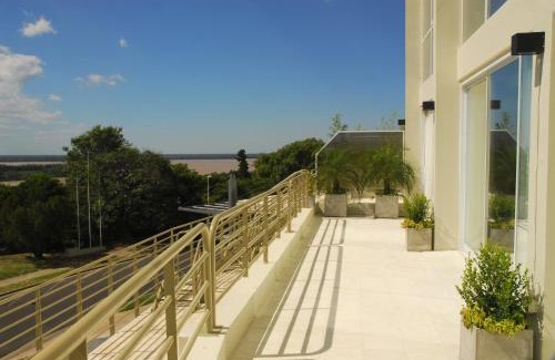 Parana Hotel | Howard Johnson Plaza Resort & Casino Mayorazgo