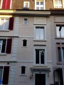 Mattenhof-Weissenbuhl Apartment | HSH Weber - 2 Bedroom Suite Apartment with Office, Salon and Kitchen in Bern by HSH Hotel Serviced Home