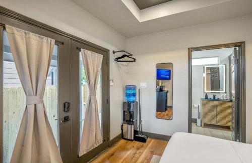 Greater East End Apartment | HTX Ultra Hotel Suite #2