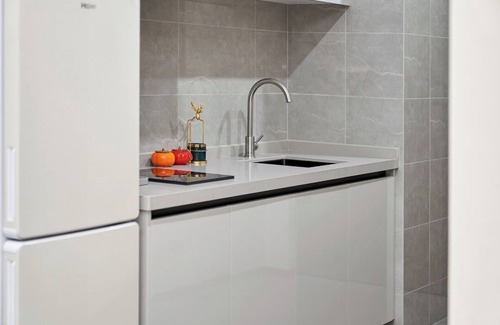 Futian CBD Apartment | Huaqiangnorth east maple mountain sea