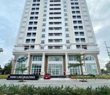 Huong Thuy Apartment | Hue - Modern Apt with Vietnamese inspired interior