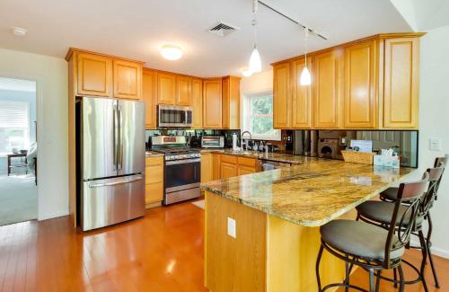 Pocono Lake House | Huge Deck Stunning Pocono Lake Vacation Rental!