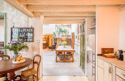 Hopital Saint-Louis House | Huge loft, full of light, in the lively Canal Saint-Martin, near Marais area