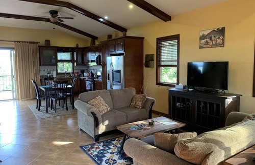 Laie Apartment | Hulali Cottage - Beachfront!