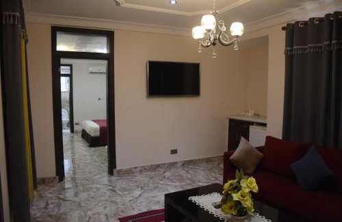 Ogbodjo Apartment | Hunters Royal