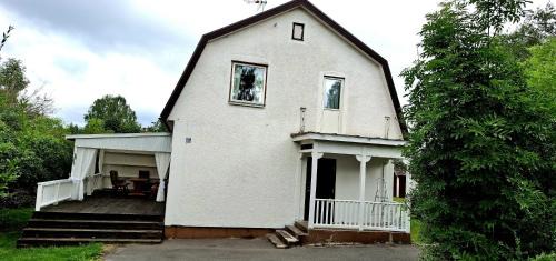 Ruda Bed & Breakfast | Hus Solgläntan