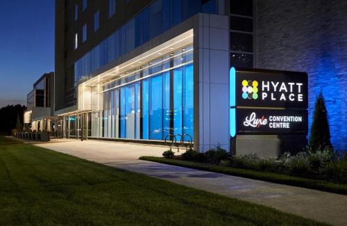 Gateway Hotel | Hyatt Place Toronto Mississauga and Luxe Convention Centre