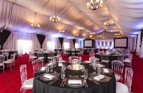 Kivukoni Hotel | Hyatt Regency Dar es Salaam, The Kilimanjaro