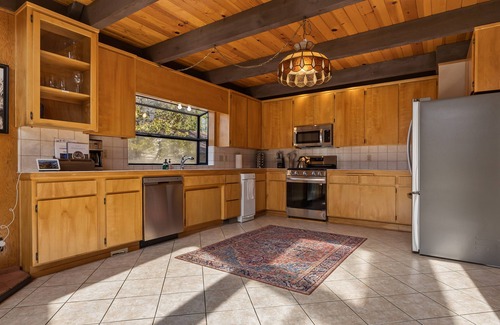 Camp Nelson Cabin | Hygge Haus Sequoia - Spacious & Secluded A-Frame Cabin with Mountain VIEWS!